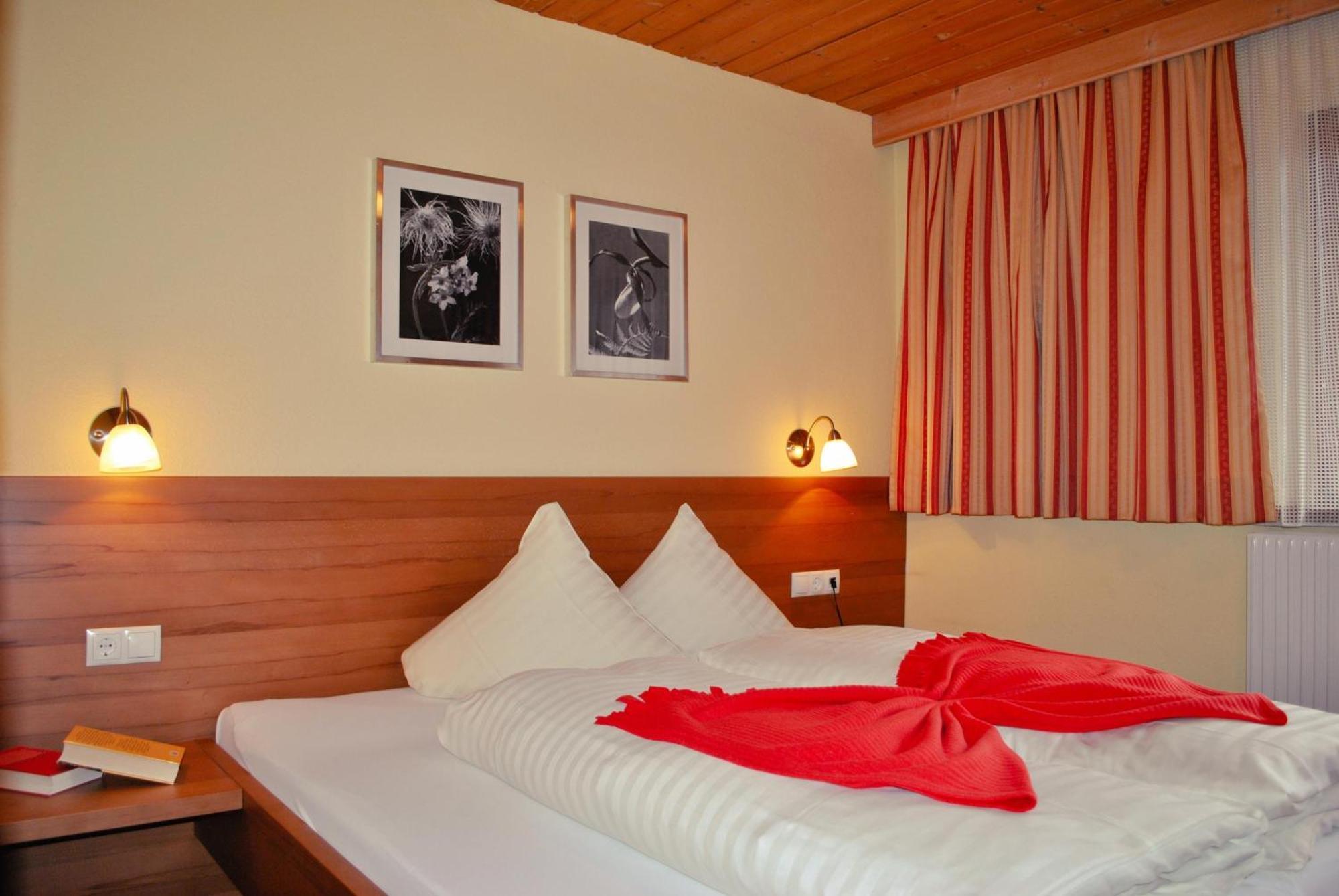 Hotel Pension Haid ซังคท์เลออนฮาร์ด อิม พิทซ์ทัล ภายนอก รูปภาพ